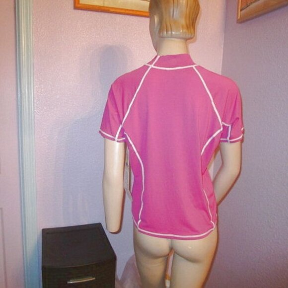 NWT Sun Protection Zone Rashguard Size L Swimsuit Top UPF Crop Short Sleeves - Picture 8 of 9